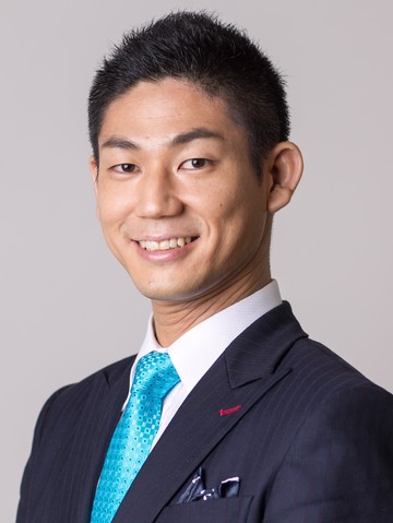 講師
